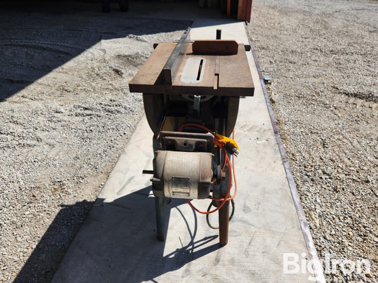 craftsman-113-table-saw-image-4