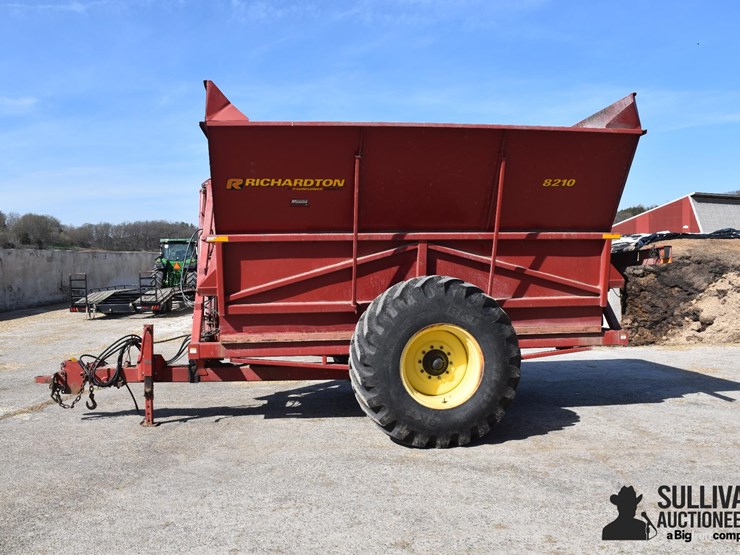 richardton-8210-image-8