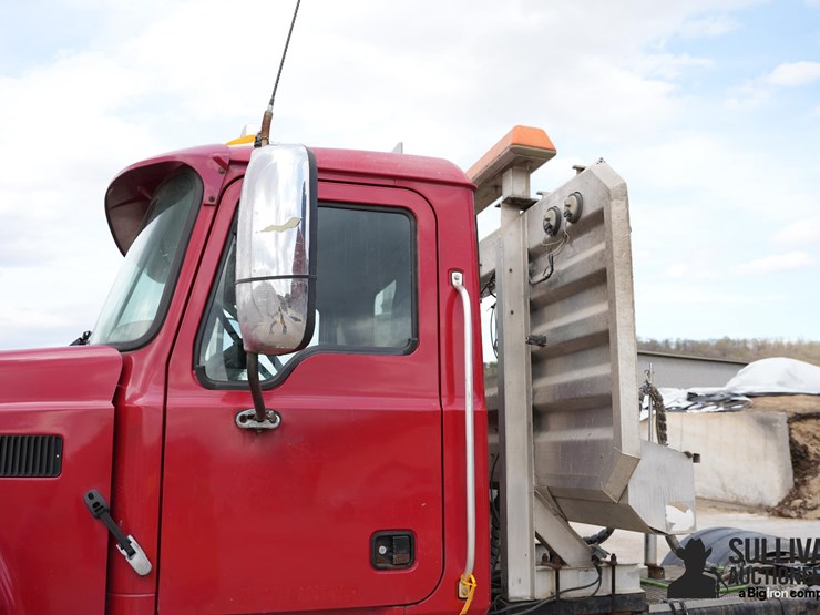 2007-mack-chn613-image-16