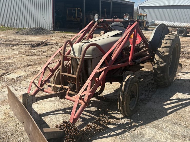 ford-8n-image-5