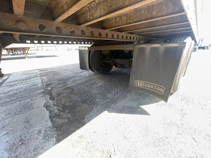 #306-•-2014-stoughton-semi-trailer-(title-in-delay)-(denmark,-wi)-image-16