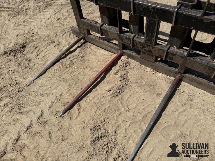 mds-4-prong-bale-spear-image-8