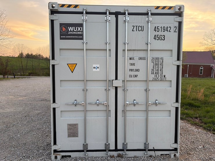 #100-•-40’-container-image-3
