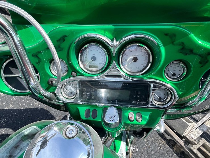 #500-•-2012-harley-davidson-street-glide-103-motorcycle-(has-wi-title)-(denmark,-wi)-image-19