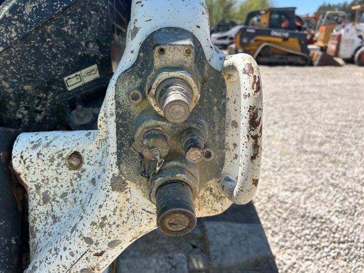 2021-bobcat-t66-image-11