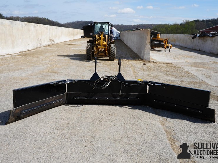 10'-hyd-manure-blade-image-2