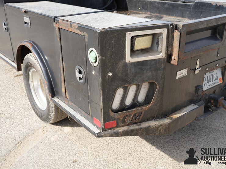 2021-ford-f350-xlt-image-19
