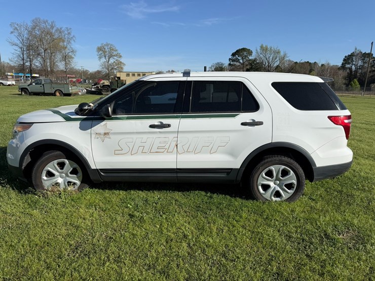 2013-ford-explorer-image-5