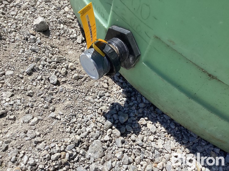 1500-gal-poly-water-tank-image-9
