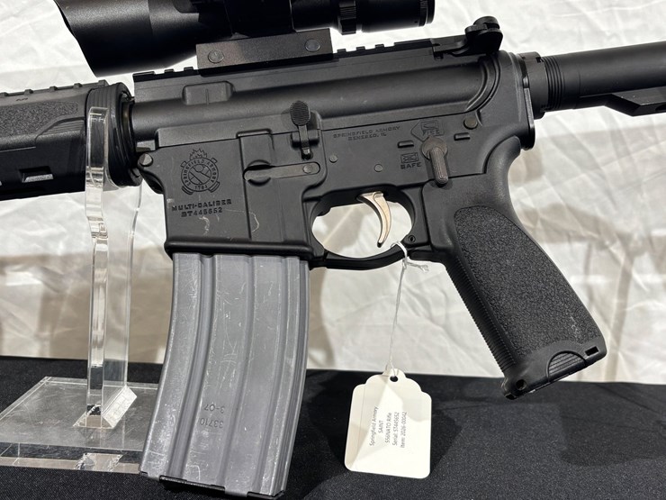 #135-•-springfield-armory-saint-5.56-ar-15-image-4