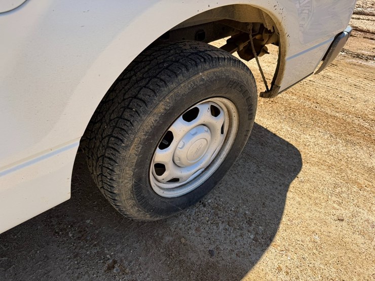 2010-ford-f150-image-22