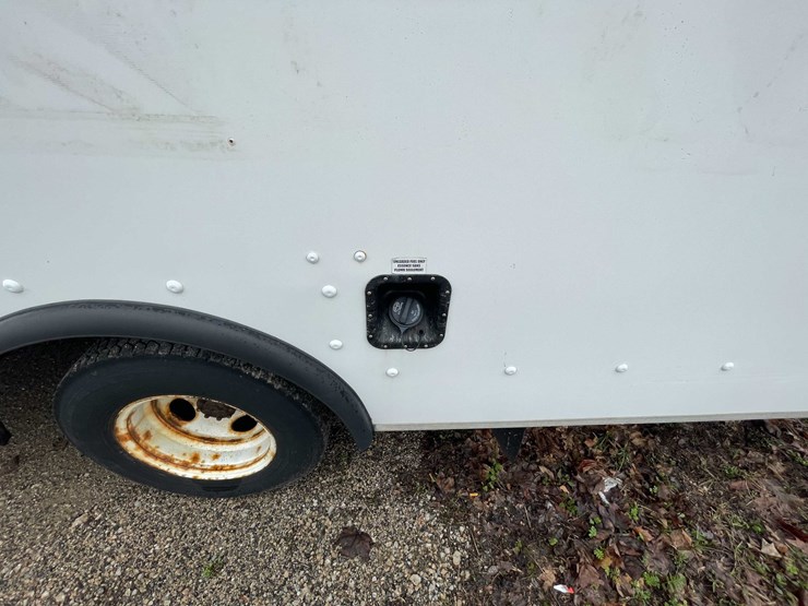 2016-ford-e450-image-26