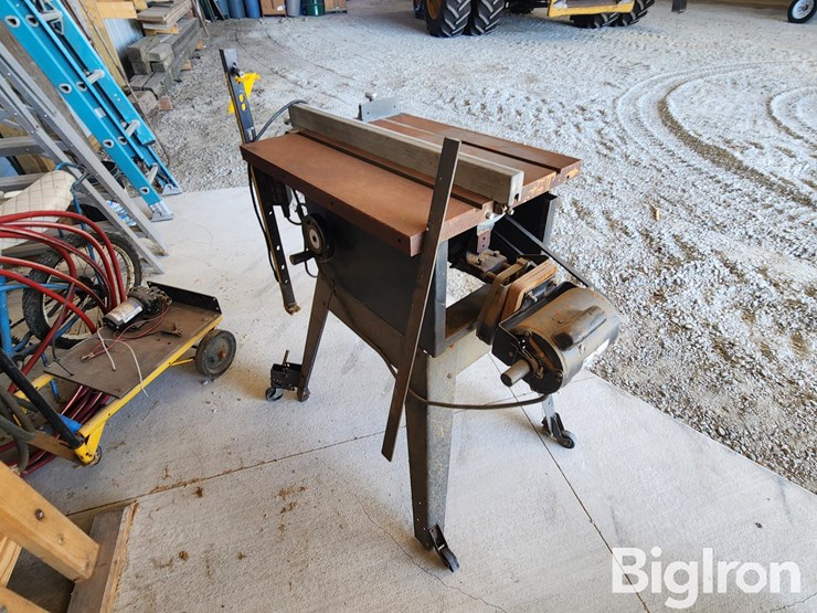 craftsman-113-10"-bench-saw-image-3