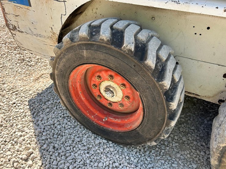 bobcat-753-image-15