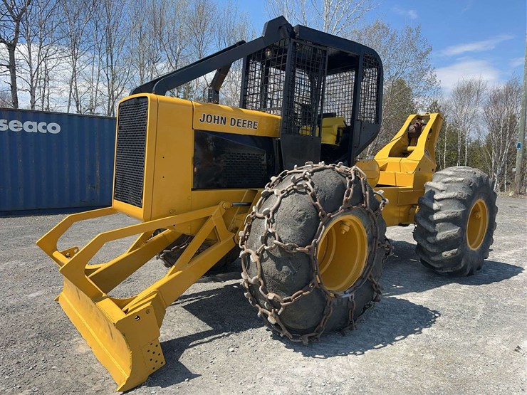 john-deere-440c-image-1