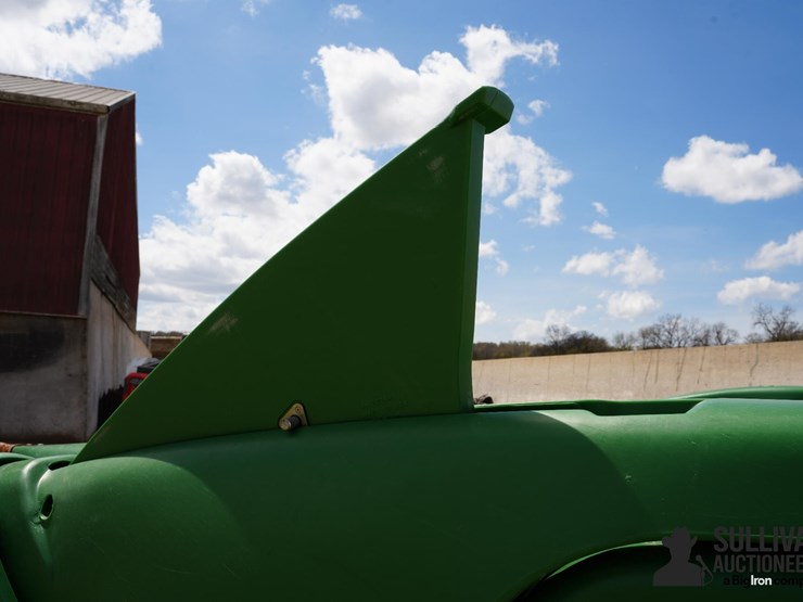 2014-john-deere-608c-stalkmaster-image-13