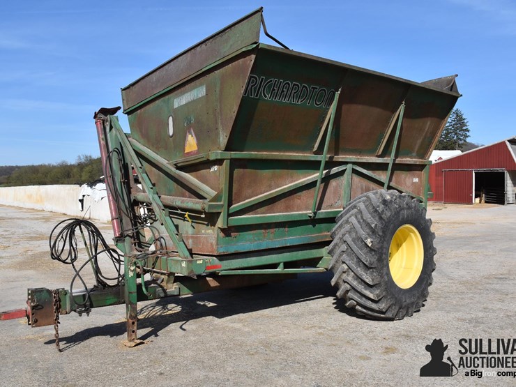 richardton-975-image-1