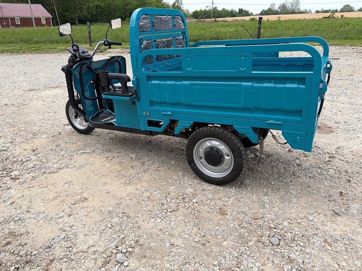 #306-•-unused-2026-iret13-electric-tricycle-image-3