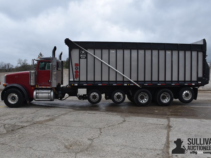 2011-peterbilt-367-image-8