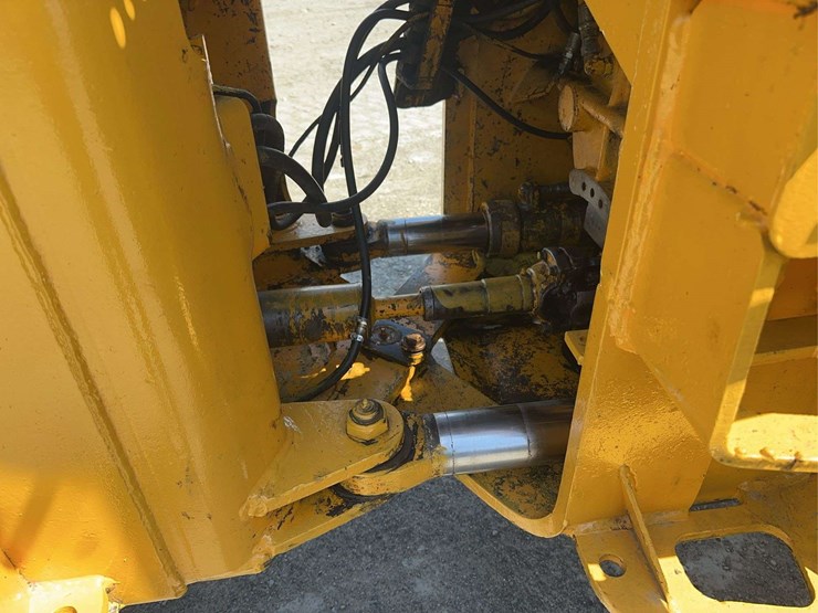 john-deere-440c-image-16