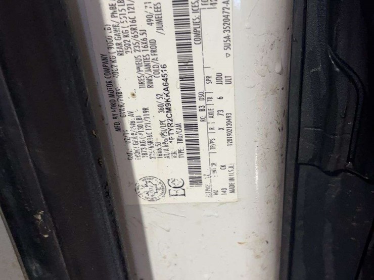 2019-ford-transit-image-15
