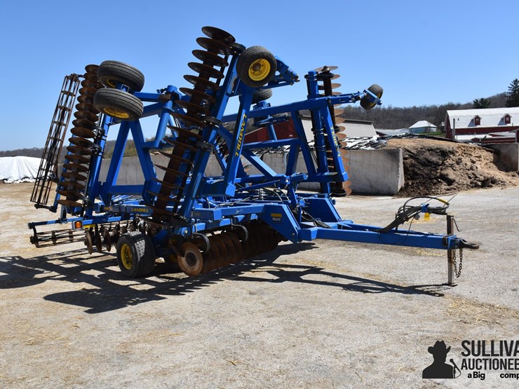2010-landoll-7431vt-plus-33'-vertical-tillage-tool-image-3
