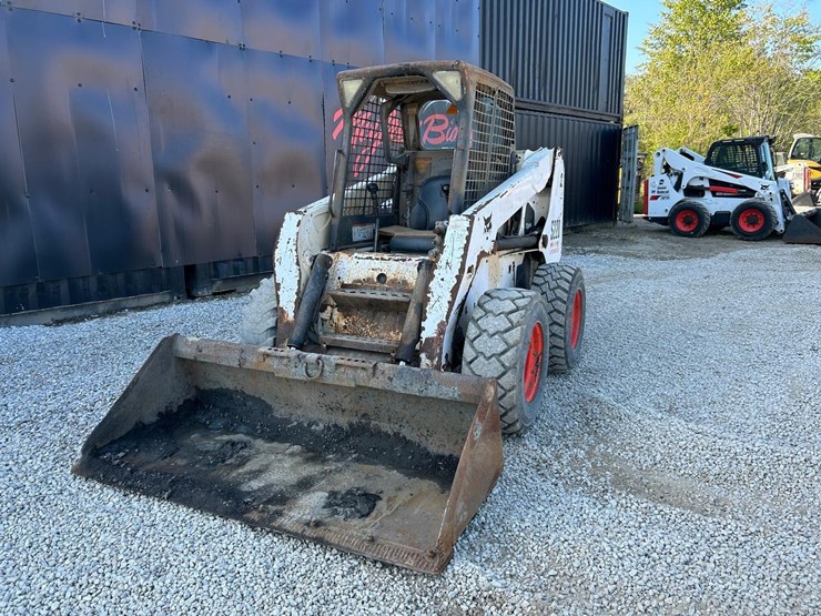 bobcat-s220-image-8