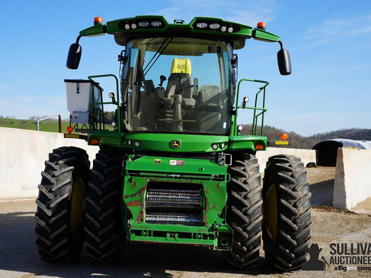 2020-john-deere-9900-image-2