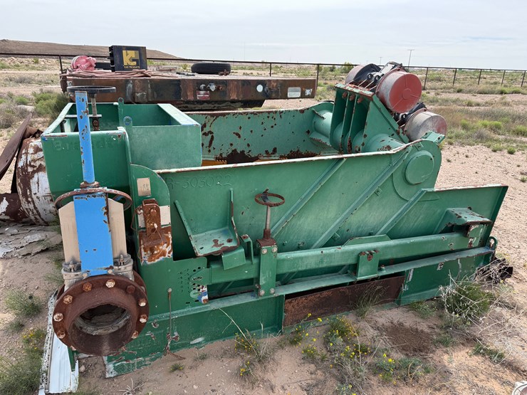 2013-nov-brandt-120"-x-67"-x-66"-shale-shaker-p/b-(2)-2.5-hp-electric-motors,-skidded-image-2
