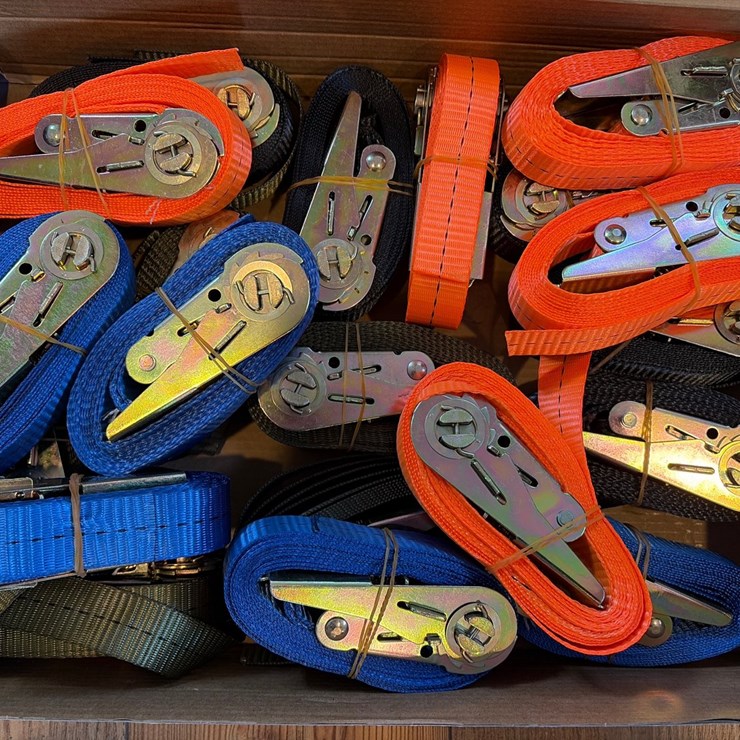 #23 • 3.5 Meter Ratchet Straps