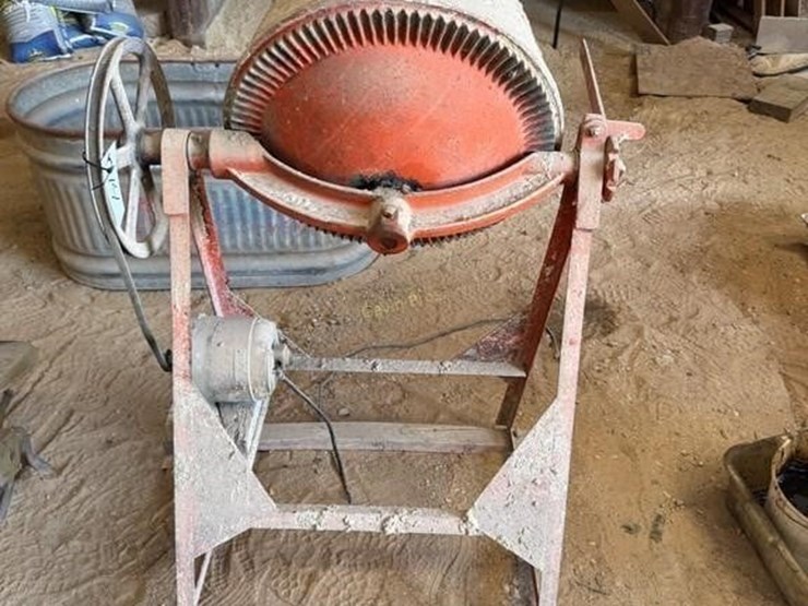 electric-cement-mixer-image-1