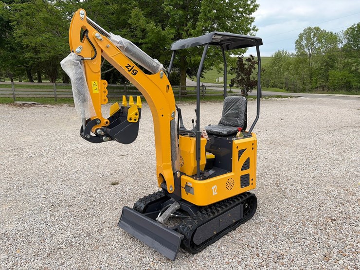 #155-•-unused-2026-zjg-zj-12-mini-excavator-image-1