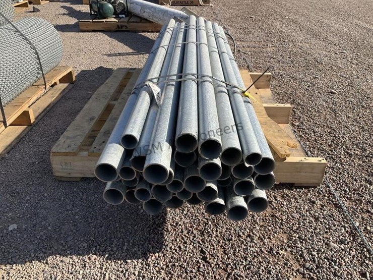 pallet-of-asst-galvanized-posts-image-5