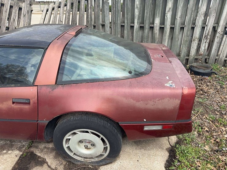 1987-chevrolet-corvette-1987-corvette-image-4