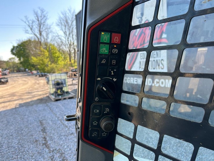 2023-bobcat-t66-image-22