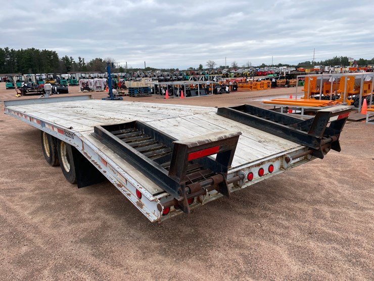 #366-•-1995-redi-haul-r25'-deckover-dovetail-trailer-(has-wi-title)-(nitke-yard-mosinee,-wi)-image-6