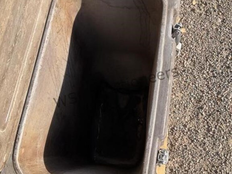 pallet-of-misc-image-5