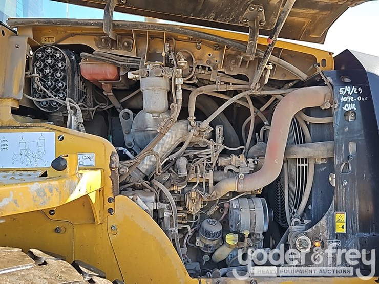 caterpillar-920-image-24