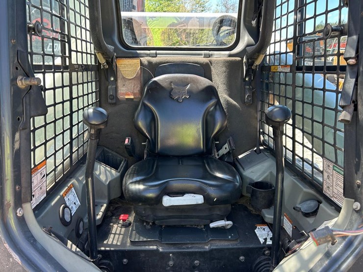 2015-bobcat-t650-image-19