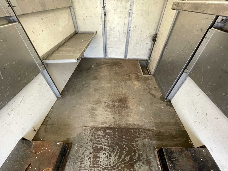2016-ford-e450-image-58