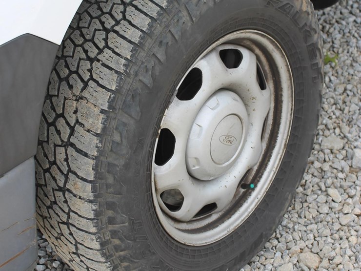 2010-ford-f150-image-8
