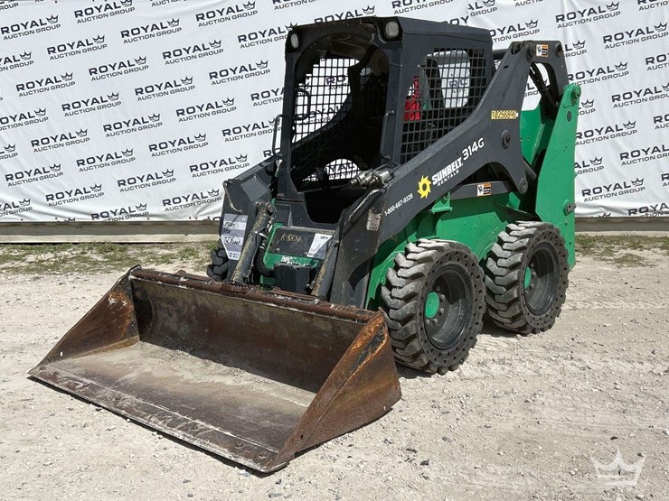 2019-deere-314g-image-1