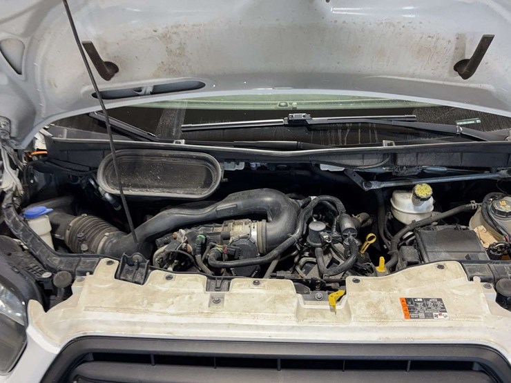 2020-ford-transit-image-19
