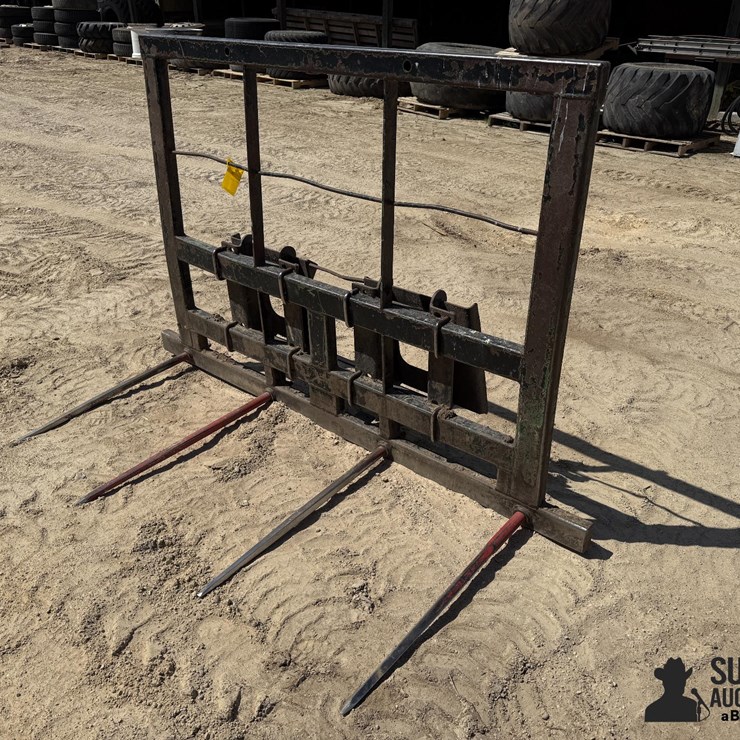 MDS 4 Prong Bale Spear