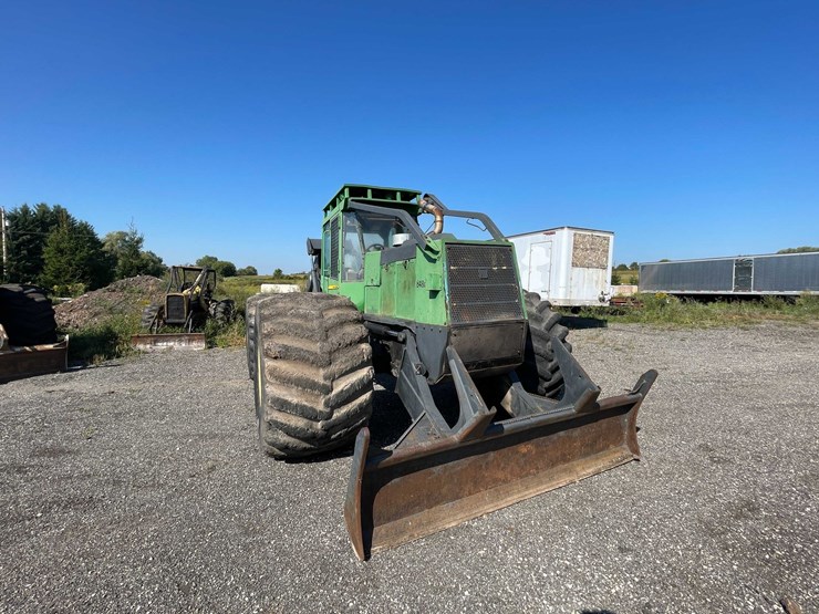 2000-john-deere-660-image-18