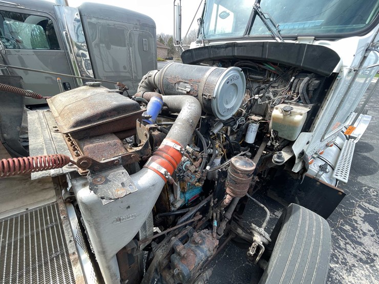 1997-kenworth-t800-image-58