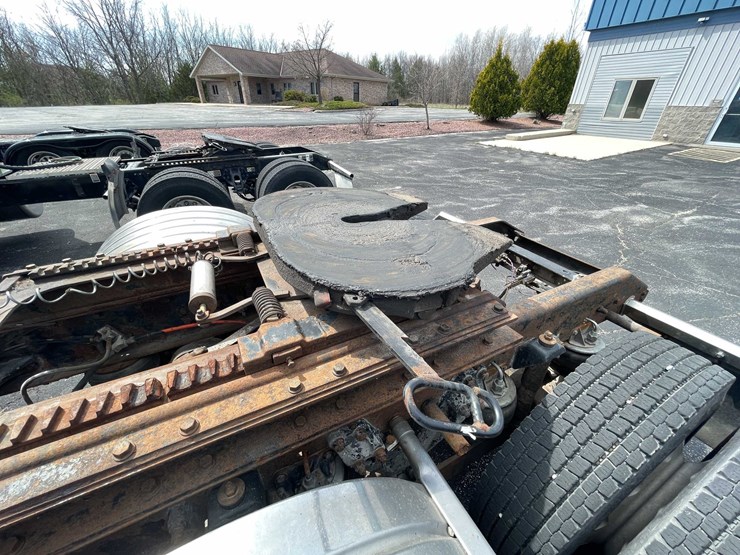1997-kenworth-t800-image-27