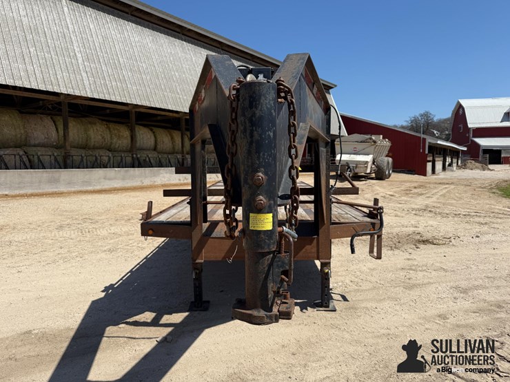 2015-elite-trailers-t/a-gooseneck-flatbed-trailer-image-2