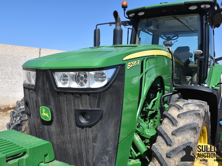2018-john-deere-8295r-image-13