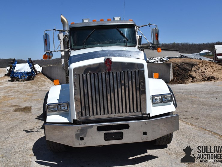 2008-kenworth-t800-image-2